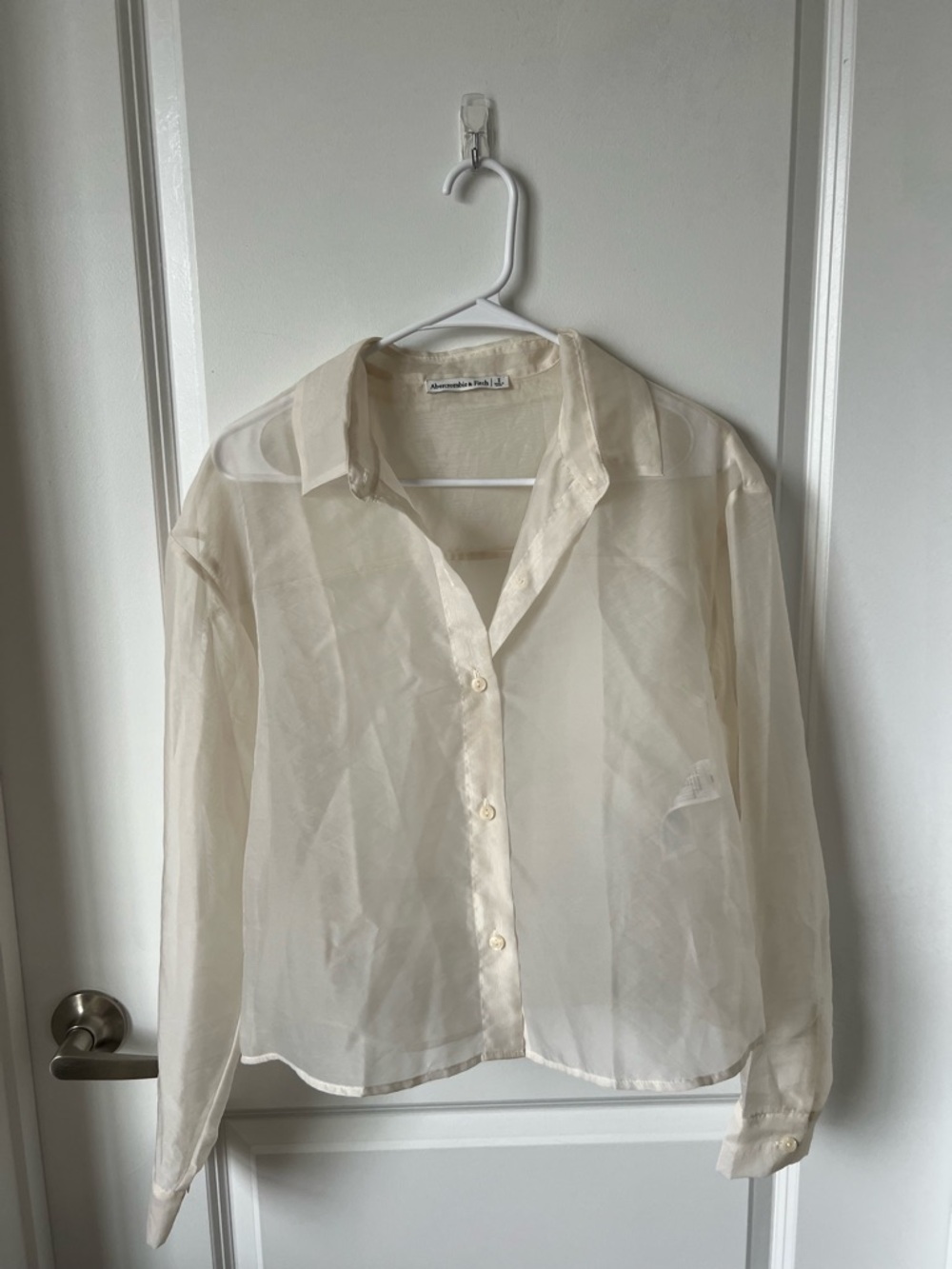 New without tags Abercrombie & Fitch Sheer Cream Collared Blouse